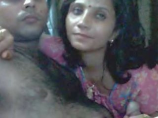 Desi recentemente casada casal em webcam apreciando sexo filme eu